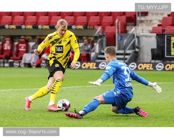 多特蒙德—罗伊斯禁区弧顶抽射洞穿防线